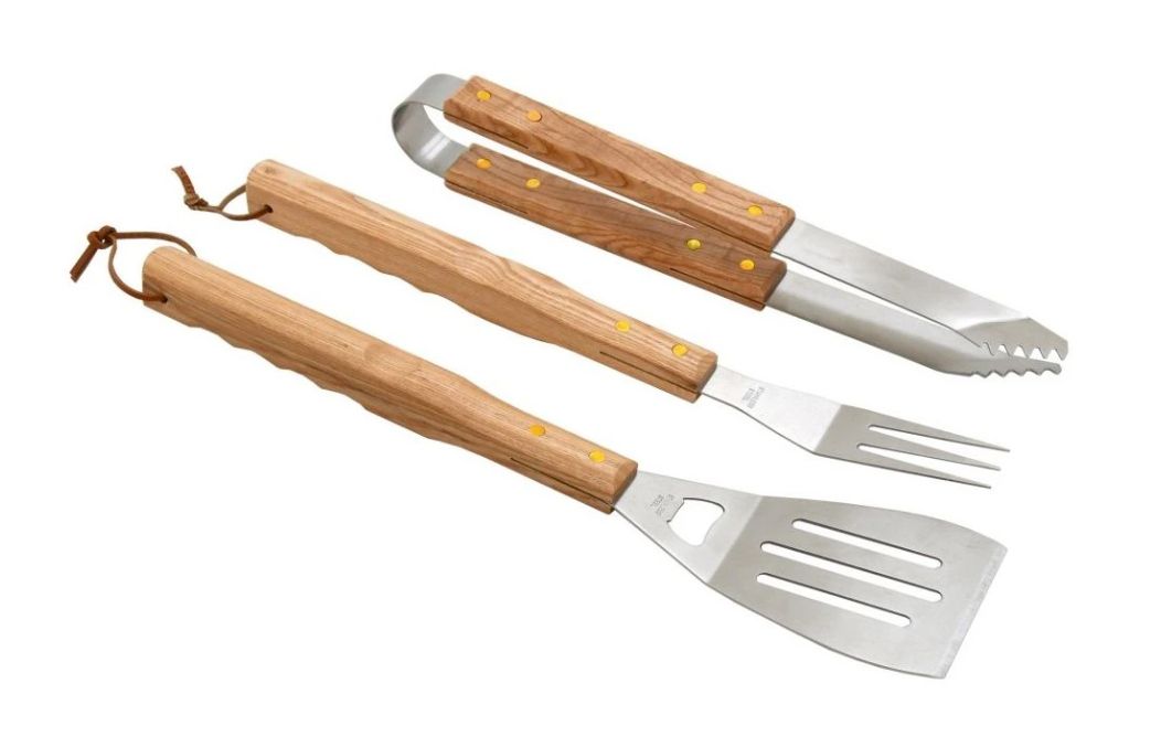 Praktick&yacute; průvodce grilovac&iacute; v&yacute;bavou pro v&scaron;echny, kdo s grilov&aacute;n&iacute;m teprve zač&iacute;naj&iacute;